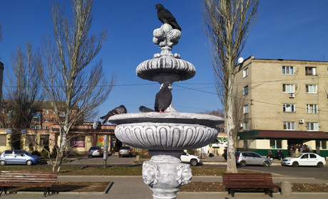 Склади пазл з фото фонтану