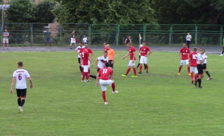 Спекотне літо футбольних невдач для футболістів Полісся. Трійця не стала винятком
