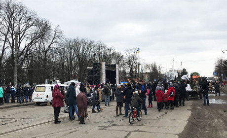Фоторепортаж: як у центрі Конотопа зустрічають весну