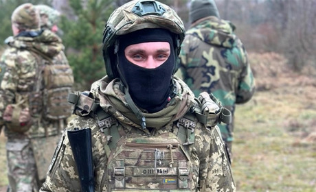 «Живуть своїм життям»: історія бійця «Поліських вовків», який на захист країни приїхав з-за кордону