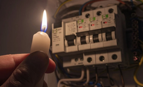 17 годин без світла: в АТ «Хмельницькобленерго» пояснили причини жорстких графіків