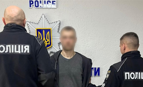 На Ніжинщині поліцейські затримали підозрюваного у збуті наркотиків