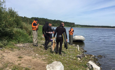 Четверту добу тривають пошуки любителя підводної риболовлі, що зник на водоймі-охолоджувачі ХАЕС