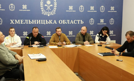 Нарада з начальниками РВА та головами ОТГ. Хмельничани обговорили найважливіші питання