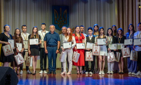 Найкращі переяславські випускники отримали медалі та розповіли, куди планують вступати