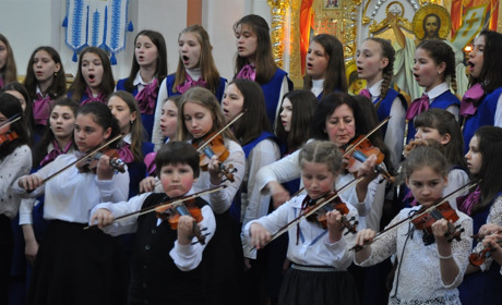 Завершився молодіжний фестиваль духовного співу «Кременецькі хорові вечори «Ave Maria»