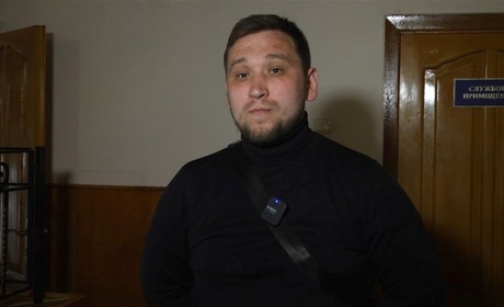 Чоловік, який влаштував провокацію у кафедральному соборі Хмельницького, не є військовим