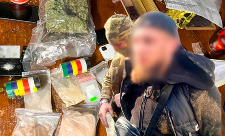 Постачав наркотики подружжю із Сарн: жителя Києва сидитимуть за збут психотропів