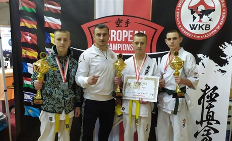 Нижньосірогозько-іванівська збірна з карате виборола 5 нагород на Чемпіонаті з кіокушин карате