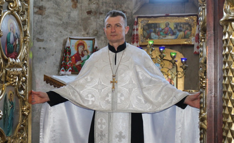 Отець Степан Капустинський: 25 років служіння Старокостянтинівській громаді