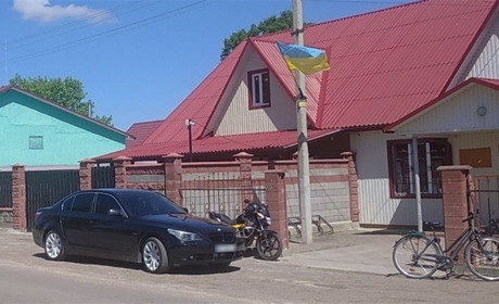 Побили через зауваження: чоловіка з Сарненського району госпіталізували після бійки