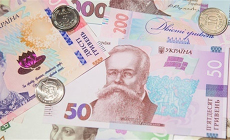 Уряд України подовжив термін отримання допомоги вимушеним переселенцям: куди звертатися в Умані