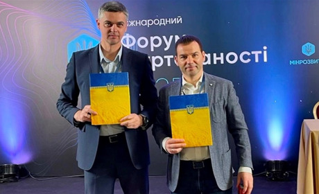 Пліч-о-пліч заради майбутнього: Вільхуватська та Гатненська громади підписали Меморандум