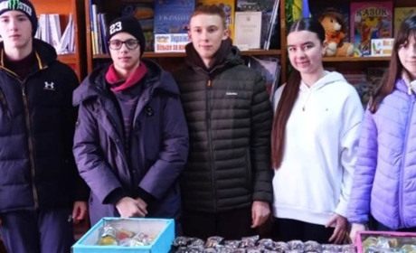 Новини воєнного часу. Допомога захисникам, перемоги юних техніків, свято для дітей, оргкомітет