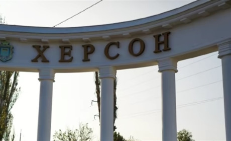 Через ворожі обстріли знеструмлена частина Херсона