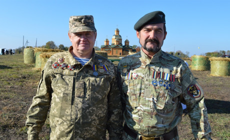 "Народний Герой" і осколок у голові. Ветерани розповіли, з чим повернулися з війни на сході