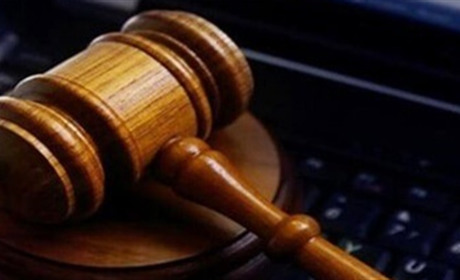 Судитимуть чоловіка, який убив товариша прицільним ударом у серце