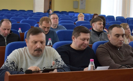 Тариф на сміття для "Звягельсервісу" та дозвіл посадовцям виписувати штрафи: рішення виконкому