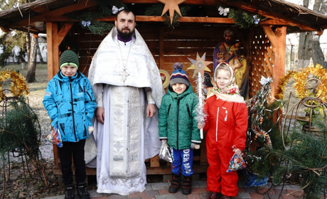 "Для нас це родинне свято": у Переяславі відбулося Різдвяне богослужіння з дитячими колядками