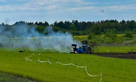 На Дубровиччині підірвався трактор на міні. Є жертва