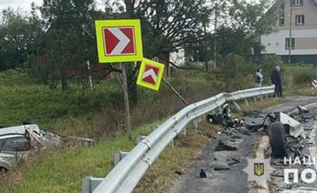 Внаслідок ДТП на Львівщині загинув барчанин. Ще двоє пасажирок в лікарні