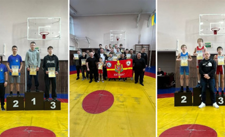 Троє звягелян стали чемпіонами Житомирської області з греко-римської боротьби U17