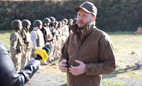 Хмельниччина залишається одним із безпечних і економічно стабільних регіонів — начальник ОВА Тюрін