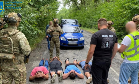 Правоохоронці Хмельниччини викрили псевдореабілітаційний центр, в якому незаконно утримували людей