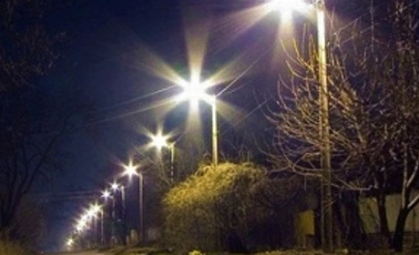 У Мирному на одній з вулиць з’явиться освітлення: його збудують мешканці разом з комунальниками