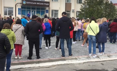 У Вараші під тиском підприємців скасували посилення карантину