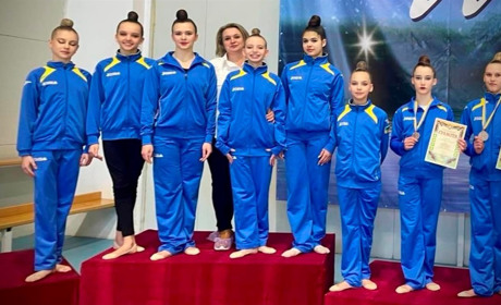 Кращі грації Южноукраїнська взяли участь на відбірковому чемпіонаті області з художньої гімнастики