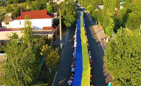 Мешканців Біляївської громади просять звільнити вулиці від радянської символіки: замініть таблички