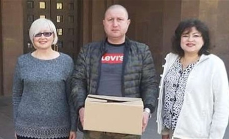 Колаборантку з партії «Нам тут жити!» засудили до 10 років за роботу на окупантів
