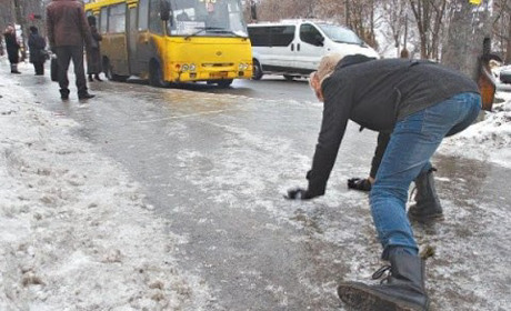 Ожеледиця: як обійтися без травм