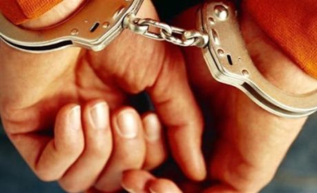 Два місяці у СІЗО проведе жінка за крадіжку золотих прикрас