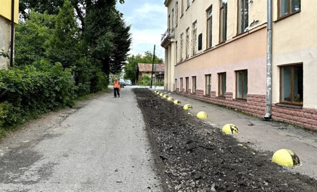 Роботи за майже 2 мільйони грн: у Дрогобичі почали капітальний ремонт на вулиці Чмоли