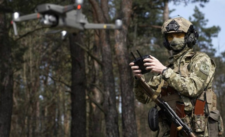 Як нацгвардійці нищать ворога на лівобережжі Херсонщини (відео)