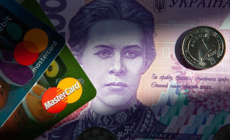 Жителька Сарненського району переказала шахраям майже 700 тисяч гривень