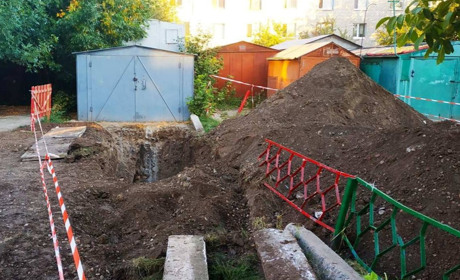 Опалювальний сезон під загрозою — гаражі блокують ремонт тепломережі у Берестині