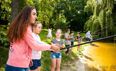 Чем запомнился первый семейный рыболовный фестиваль в Торецке: фотоотчёт