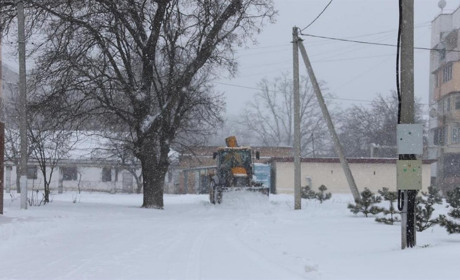 В Ізмаїльському районі внаслідок негоди без світла залишаються близько 9 тисяч абонентів