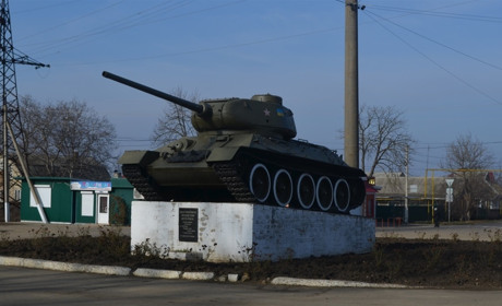 В Біляївці починають реконструкцію круга біля танку: рух на час робіт не перекриватимуть