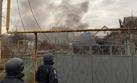 Херсон під масованим обстрілом окупантів: пошкоджені школи, садочки, житлові будинки