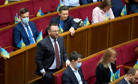 Нардеп від Фастівщини Олег Дунда пропонує позбавити мандата Качного, Медведчука, Козака, Рабиновича