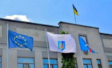 У Жмеринці підняли Олімпійський прапор на підтримку Української Національної Збірної