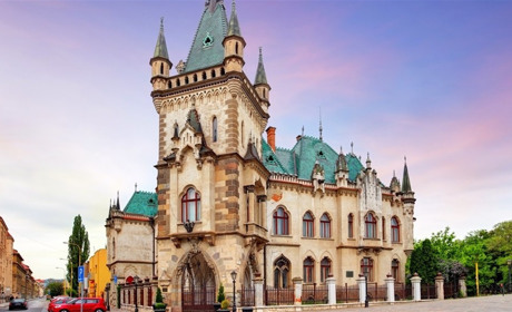 Вперше за кордон в Європу. Куди можна з'їздити з Біляївки за 3500 гривень на вікенд
