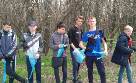 Пожарить шашлычок в мелитопольском лесопарке можно с удобствами: откуда денежки?