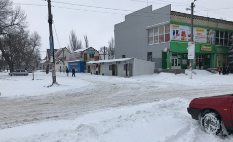 Льодовиковий період або як Петропавлівка весною опинилася у полоні снігу, води та льоду