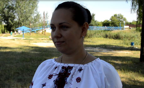 Чи може нардеп побудувати готель чи відловити бродячих собак. Що думають сватівчани (відео) 