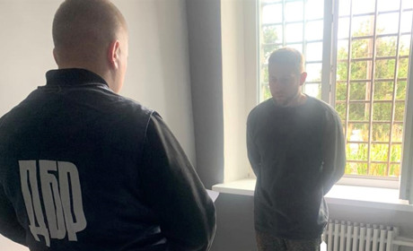 Потрапив у полон на Херсонщині: Зрадника з Криму засудили до 13 років ув'язнення